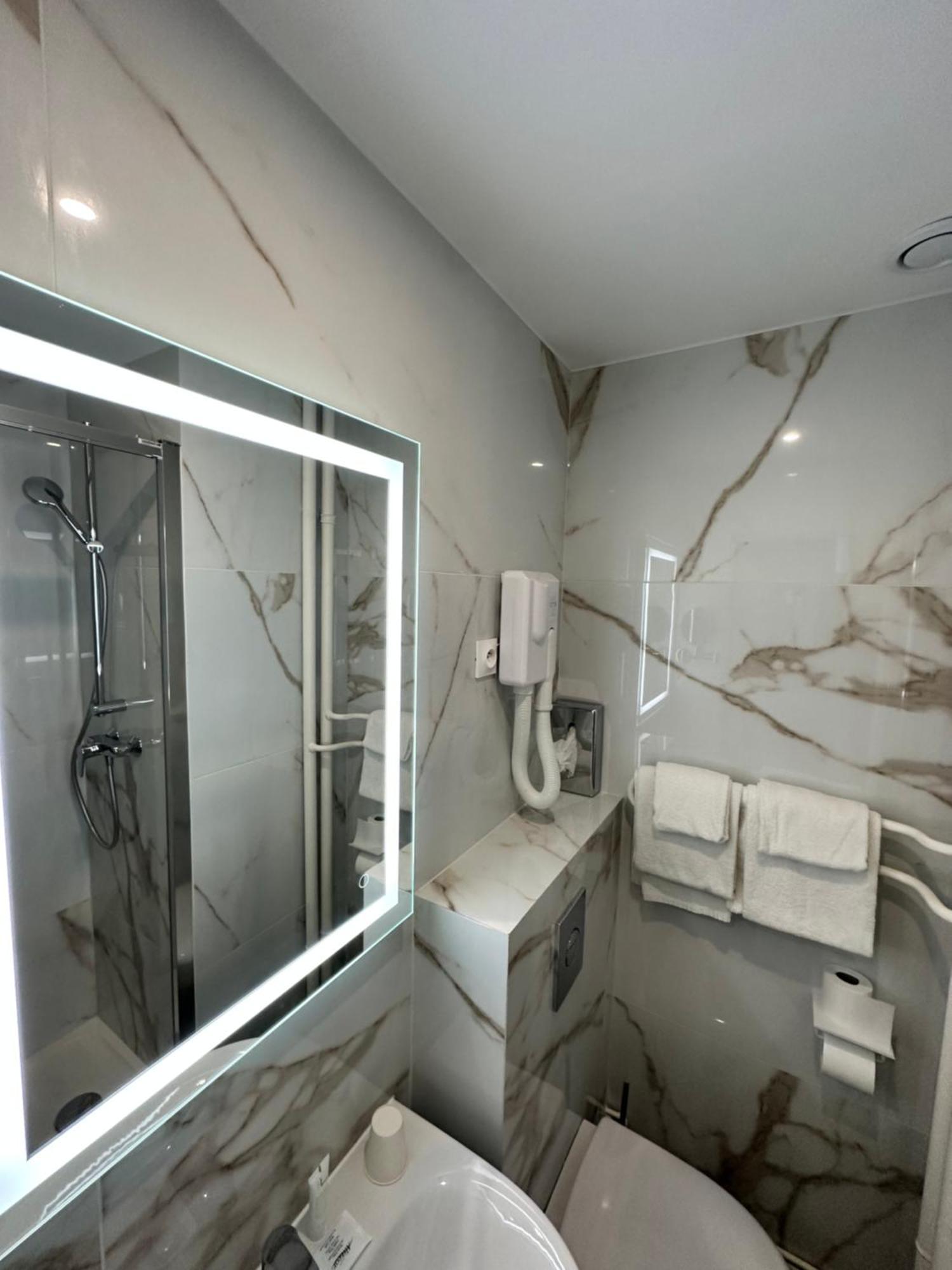 Hotel Riviera Renovated Paris Ngoại thất bức ảnh