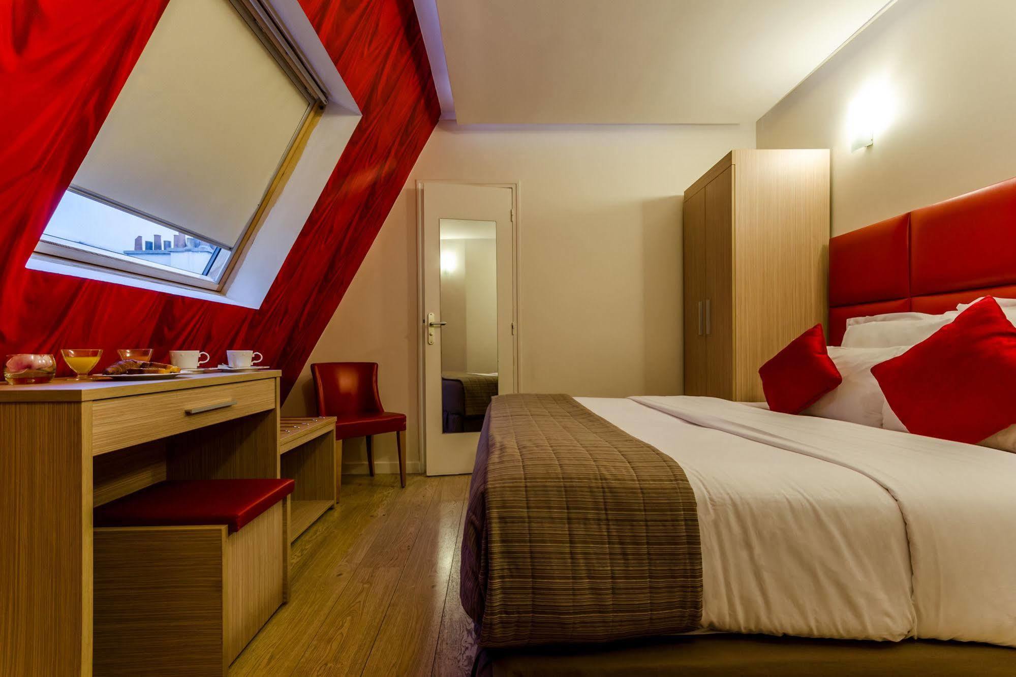 Hotel Riviera Renovated Paris Ngoại thất bức ảnh